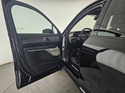 Cadillac VISTIQ Luxury AWD 4dr 2026