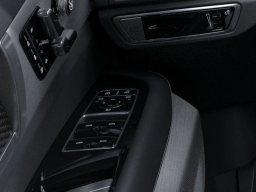 Cadillac VISTIQ Luxury AWD 4dr 2026