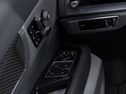 Cadillac VISTIQ Luxury AWD 4dr 2026