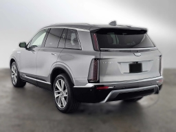 Cadillac VISTIQ Luxury AWD 4dr 2026