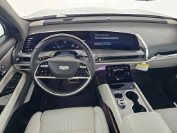 Cadillac VISTIQ Luxury AWD 4dr 2026