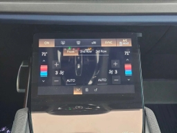 Cadillac VISTIQ Premium Luxury AWD 4dr 2026