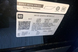 Cadillac VISTIQ Premium Luxury AWD 4dr 2026