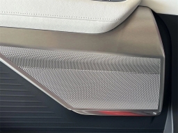 Cadillac VISTIQ Sport AWD 4dr 2026