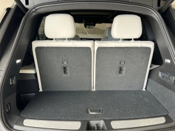 Cadillac VISTIQ Sport AWD 4dr 2026