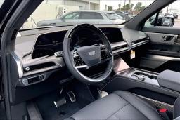 Cadillac VISTIQ Sport AWD 4dr 2026