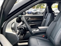 Cadillac VISTIQ Sport AWD 4dr 2026