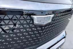 Cadillac VISTIQ Sport AWD 4dr 2026