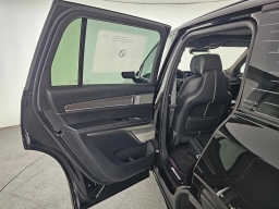 Cadillac VISTIQ Sport AWD 4dr 2026