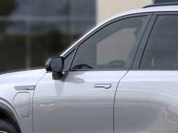 Cadillac VISTIQ Sport AWD 4dr 2026