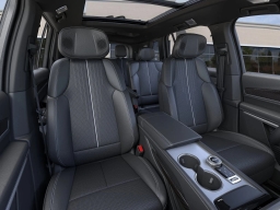 Cadillac VISTIQ Sport AWD 4dr 2026