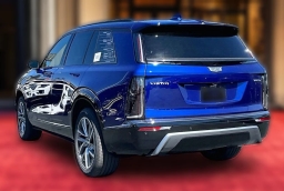 Cadillac VISTIQ Sport AWD 4dr 2026