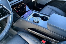 Cadillac VISTIQ Sport AWD 4dr 2026