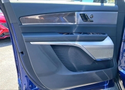 Cadillac VISTIQ Sport AWD 4dr 2026