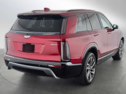 Cadillac VISTIQ Sport AWD 4dr 2026