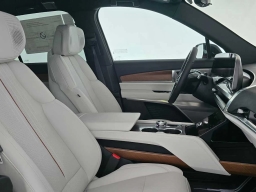 Cadillac VISTIQ Sport AWD 4dr 2026