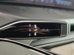 Cadillac VISTIQ Sport AWD 4dr 2026