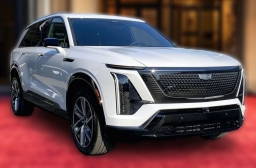 Cadillac VISTIQ Sport AWD 4dr 2026