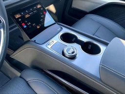 Cadillac VISTIQ Sport AWD 4dr 2026