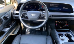 Cadillac VISTIQ Sport AWD 4dr 2026