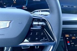 Cadillac VISTIQ Sport AWD 4dr 2026