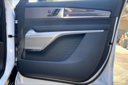 Cadillac VISTIQ Sport AWD 4dr 2026