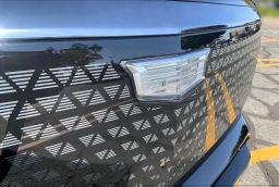 Cadillac VISTIQ Sport AWD 4dr 2026