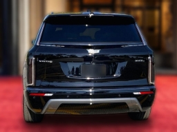 Cadillac VISTIQ Sport AWD 4dr 2026