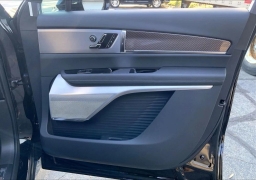 Cadillac VISTIQ Sport AWD 4dr 2026