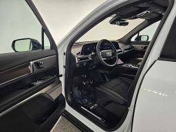 Cadillac VISTIQ Sport AWD 4dr 2026