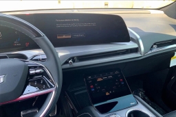 Cadillac VISTIQ Sport AWD 4dr 2026