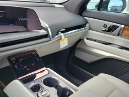 Cadillac VISTIQ Sport AWD 4dr 2026