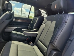 Cadillac VISTIQ Sport AWD 4dr 2026