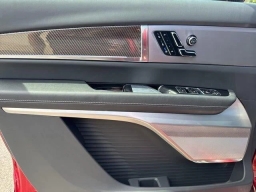 Cadillac VISTIQ Sport AWD 4dr 2026