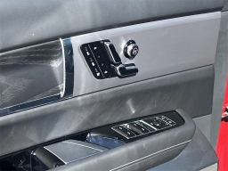 Cadillac VISTIQ Platinum AWD 4dr 2026