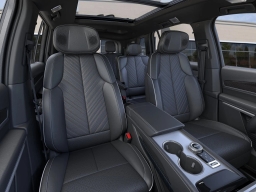 Cadillac VISTIQ Platinum AWD 4dr 2026