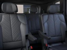 Cadillac VISTIQ Platinum AWD 4dr 2026