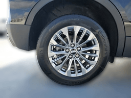 Cadillac XT4 FWD Premium Luxury 4dr 2025