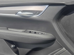 Cadillac XT5 FWD Luxury 4dr 2026