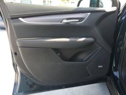 Cadillac XT5 FWD Luxury 4dr 2025