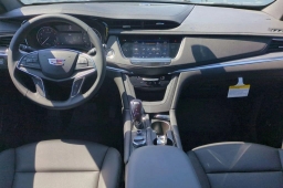 Cadillac XT5 FWD Luxury 4dr 2026