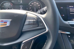 Cadillac XT5 AWD Luxury 4dr 2026