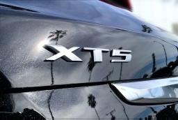 Cadillac XT5 AWD Luxury 4dr 2026