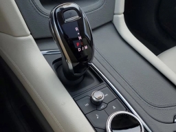 Cadillac XT5 FWD Premium Luxury 4dr 2026