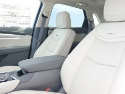 Cadillac XT5 FWD Premium Luxury 4dr 2026