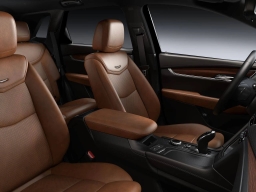 Cadillac XT5 FWD Premium Luxury 4dr 2026