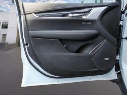 Cadillac XT5 AWD Premium Luxury 4dr 2026