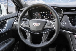 Cadillac XT5 AWD Premium Luxury 4dr 2026