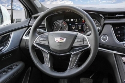 Cadillac XT5 AWD Premium Luxury 4dr 2026