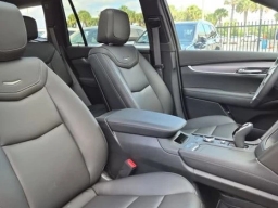 Cadillac XT6 FWD Luxury 4dr 2025